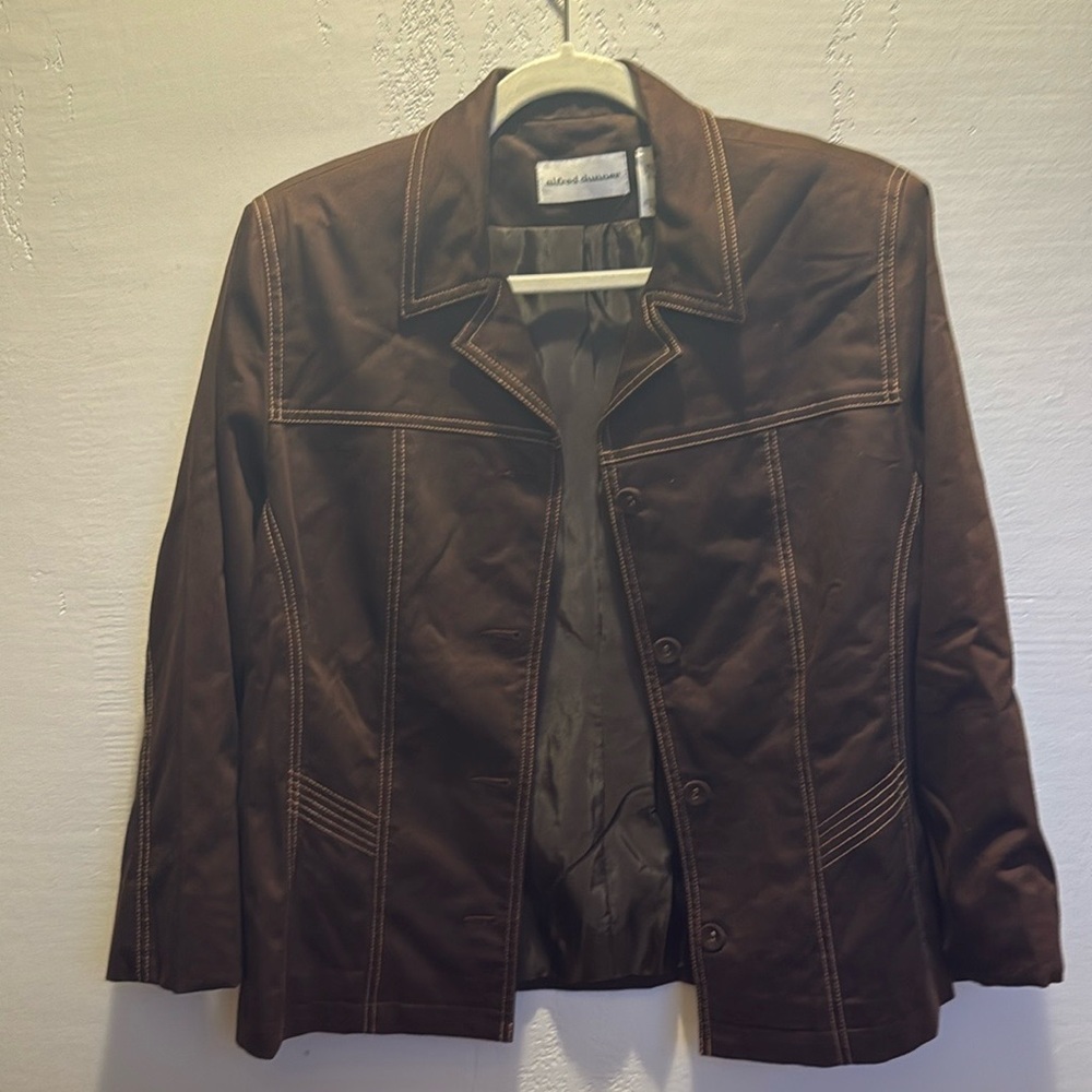 Brown Jacket - Picture 2 of 4